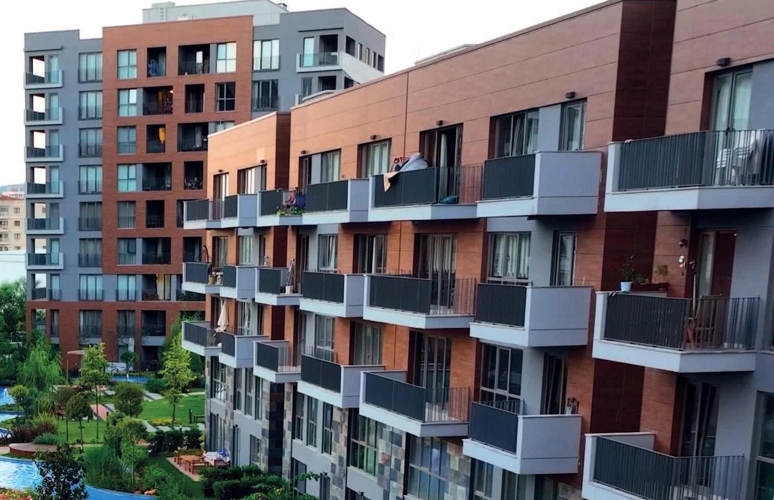Sur Yapı Şehir Konakları
